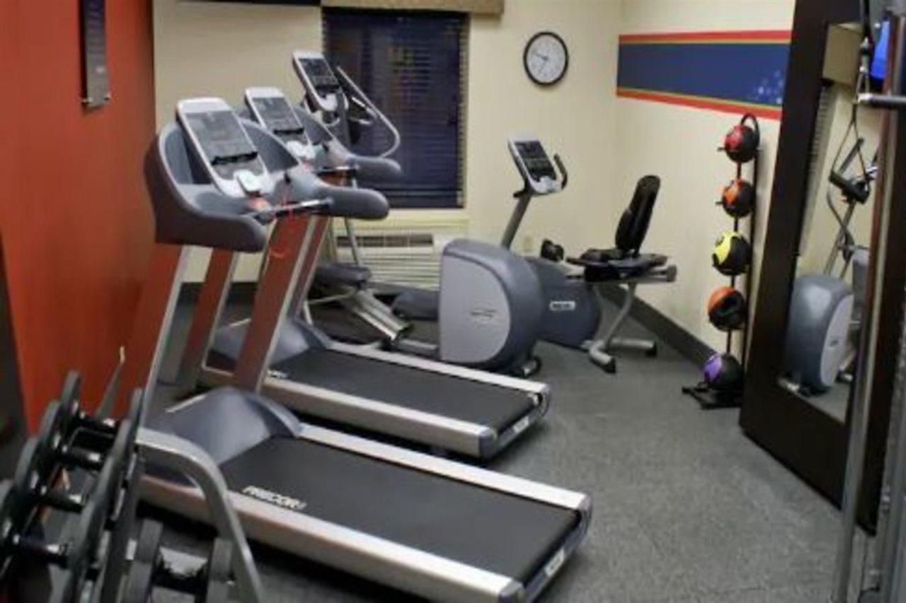 Hampton Inn Orange Luaran gambar