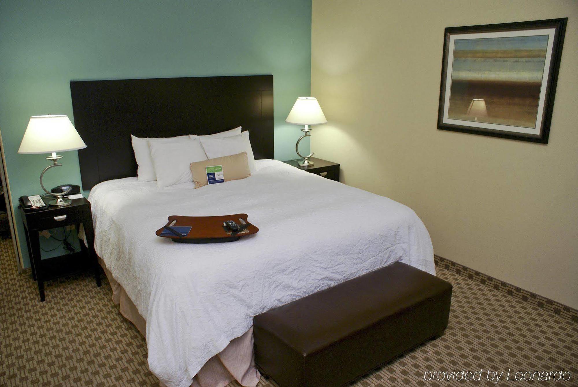 Hampton Inn Orange Bilik gambar